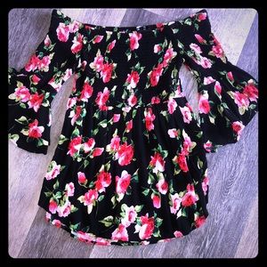 💋Off the shoulder empire waist blouse top